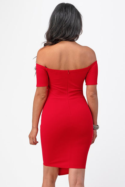 Twist Allure Off-Shoulder Bodycon Dress