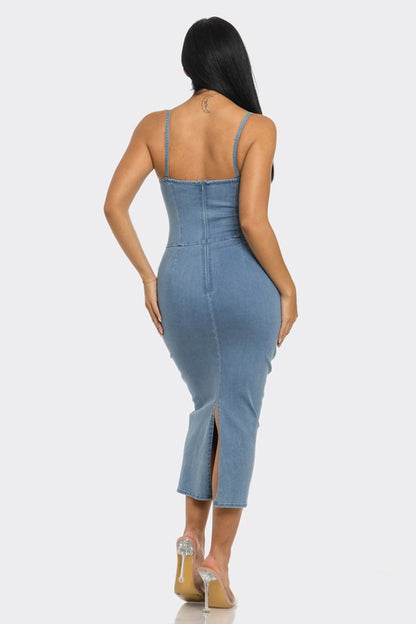 ATHINA CASUAL LIGHT WASHED DENIM MIDI DRESS