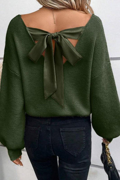 Chic Bow-Back V-Neck Sweater