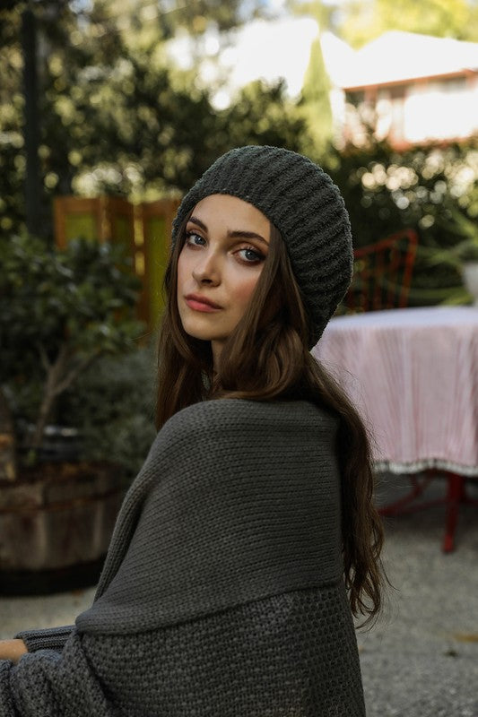 Chic Bouclé Rib Knit Beret