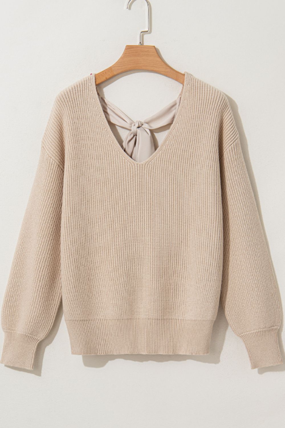 Chic Bow-Back V-Neck Sweater